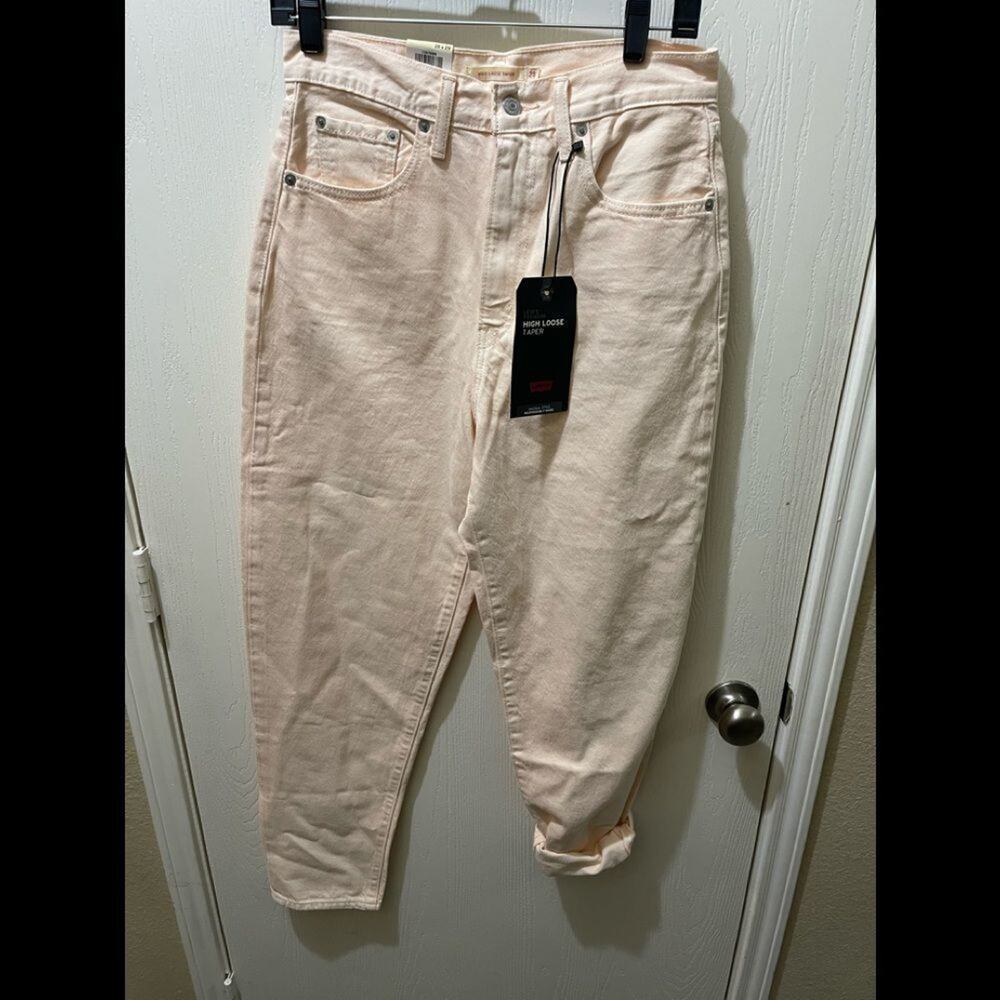 Levi’s high loose taper jeans NWT